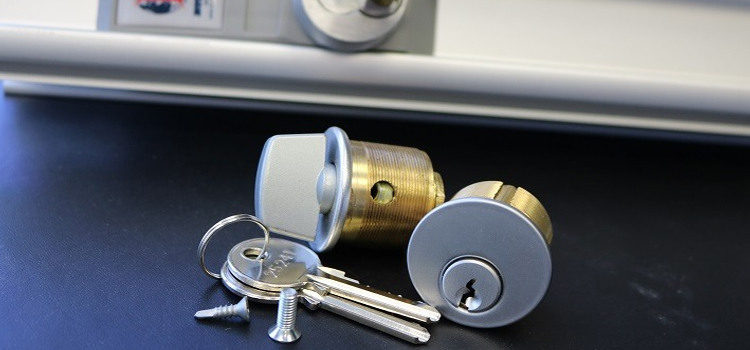 Commercial Lock Installation North Tustin
